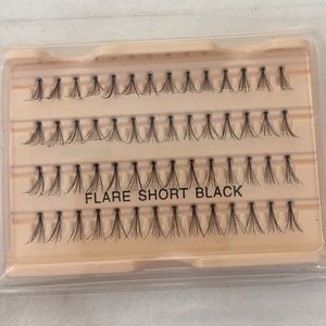 Eyelashes individual